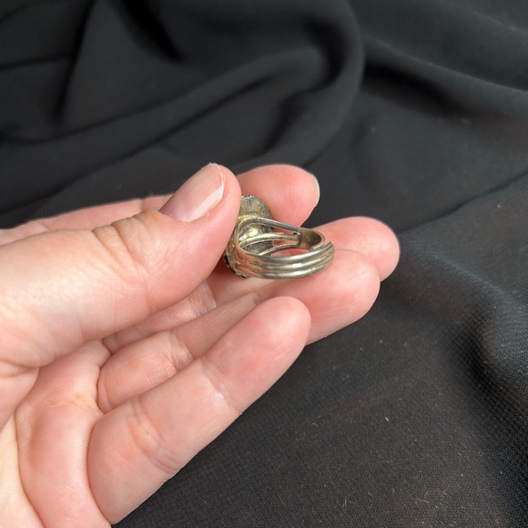 VTG Silver Tone Metal Adjustable Band Mood Ring. Unbranded. - Picture 7 of 7